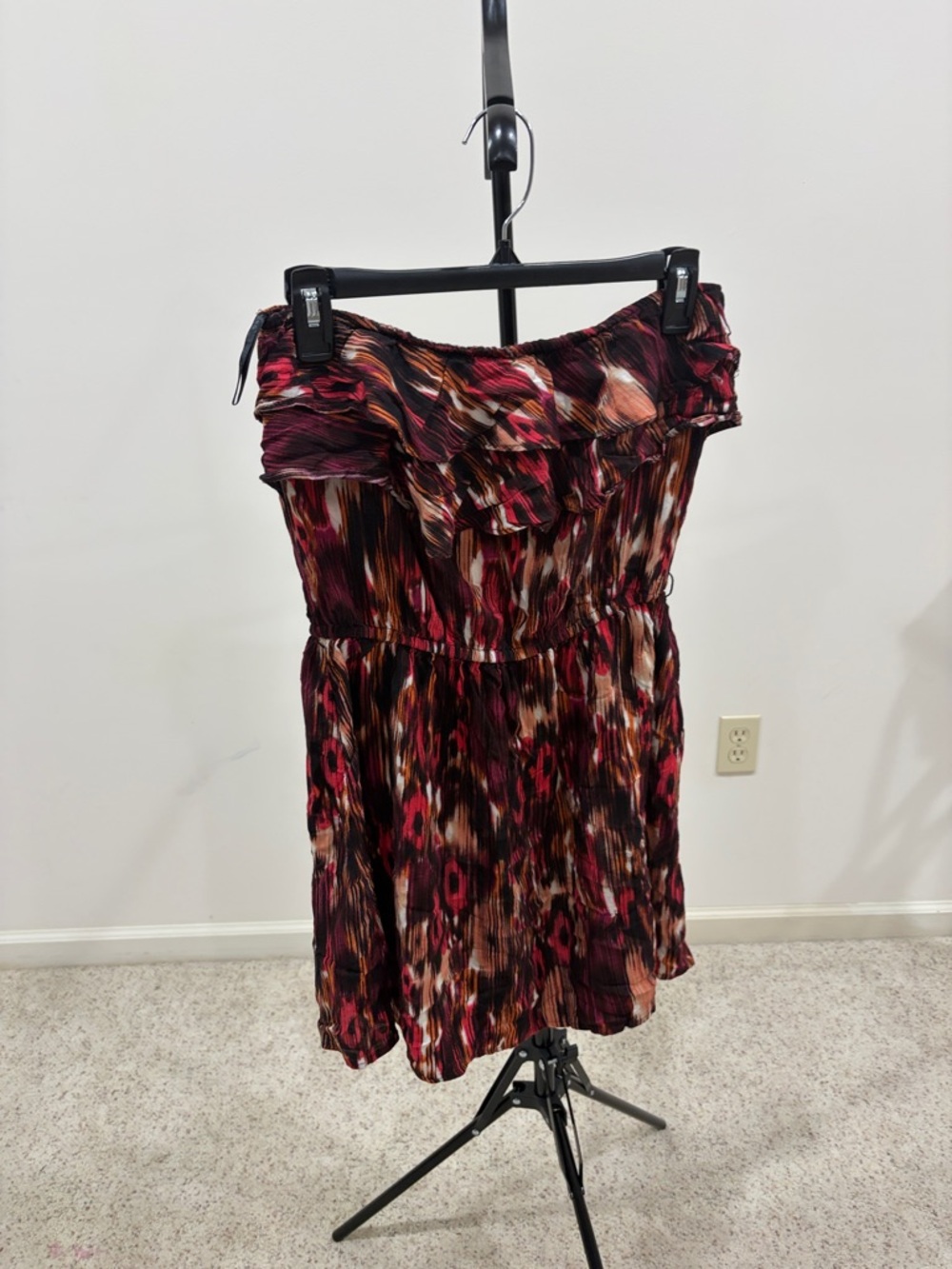 Snap Strapless Ruffle Mini Dress in Burgundy Multicolor Print